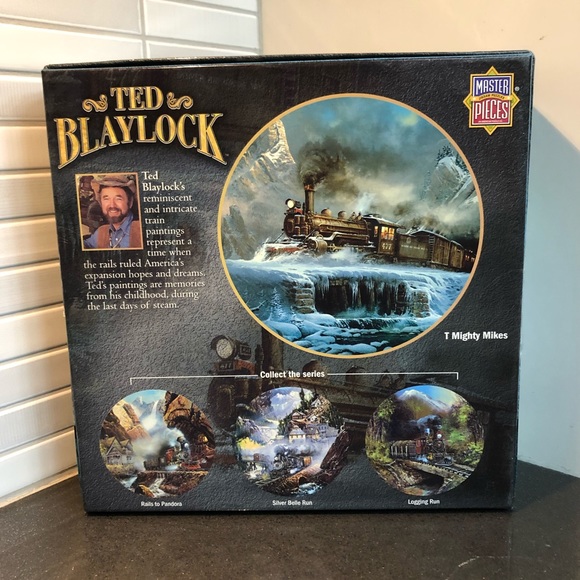 π NWOT round 700 piece Master Pieces puzzle - Picture 2 of 8